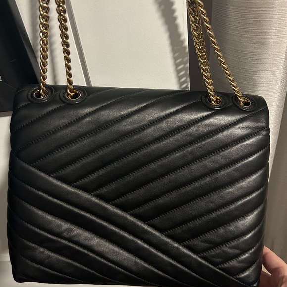 Tory Burch Kira Chevron - Picture 2 of 9